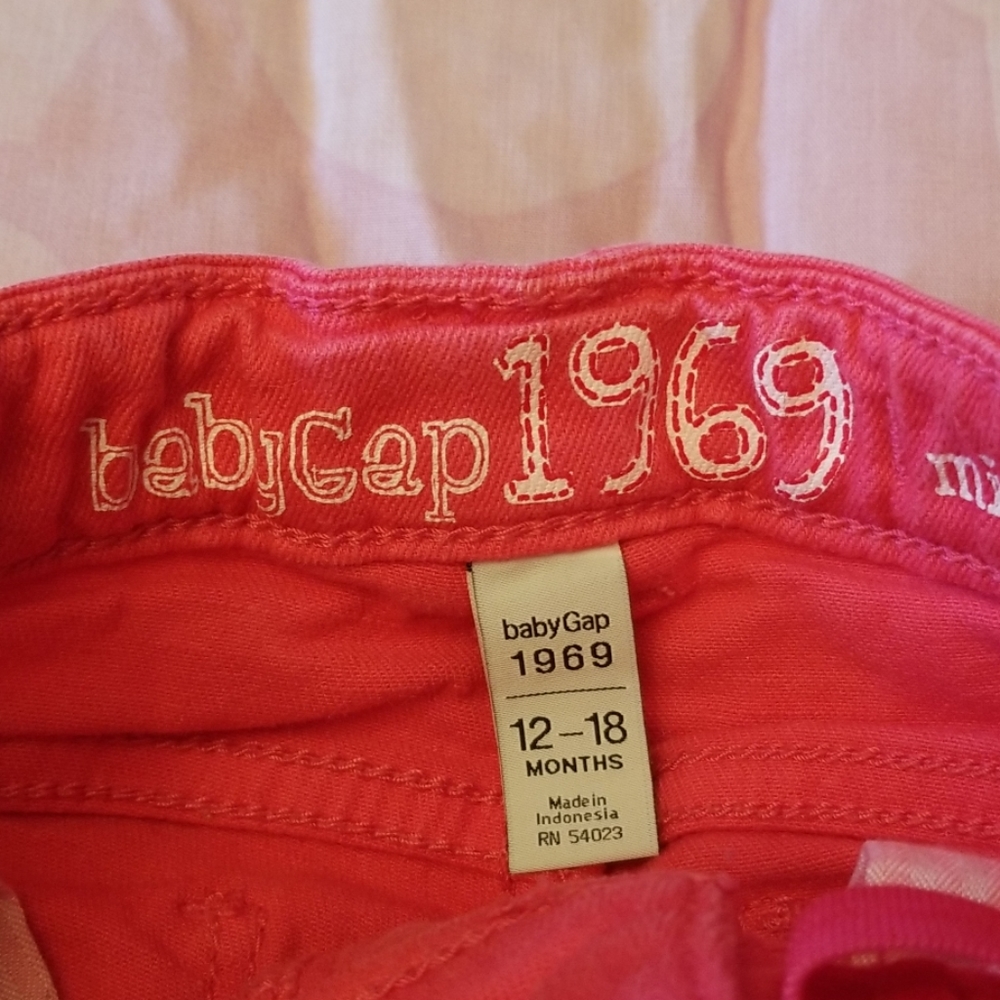 GAP Baby Girl Pink & Gray Jeans Bundle - Picture 6 of 8